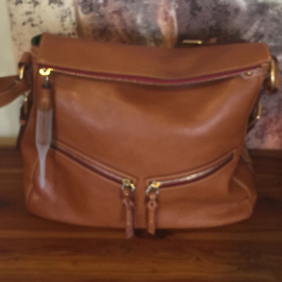 Dooney & Bourke Handbags - Dooney & Bourke Natural Florentine Zip Sac EUC